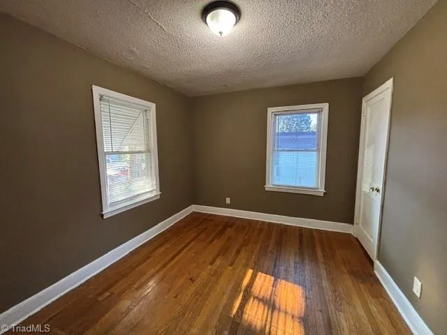 1010 Logan Street Greensboro, NC 27406