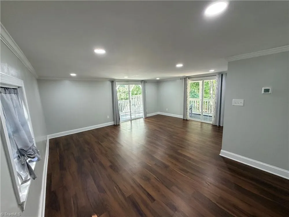 3950 Cole Avenue High Point, NC 27265