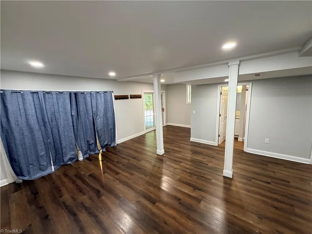 3950 Cole Avenue High Point, NC 27265