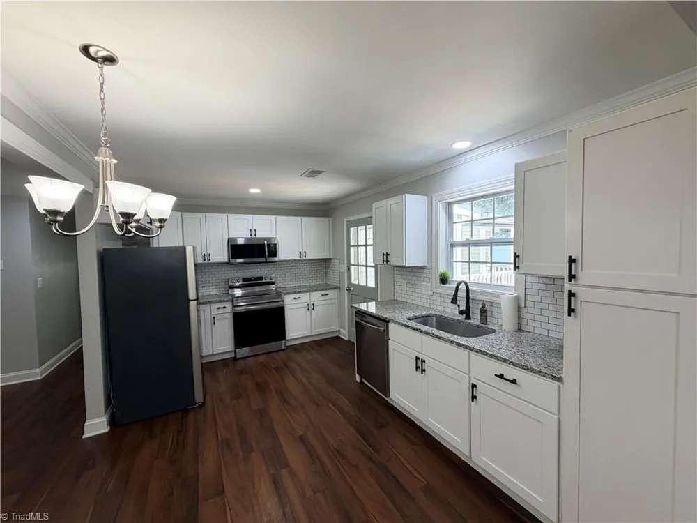 3950 Cole Avenue High Point, NC 27265