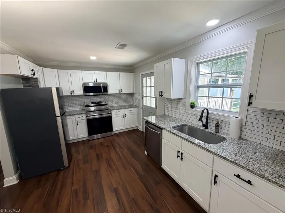 3950 Cole Avenue High Point, NC 27265