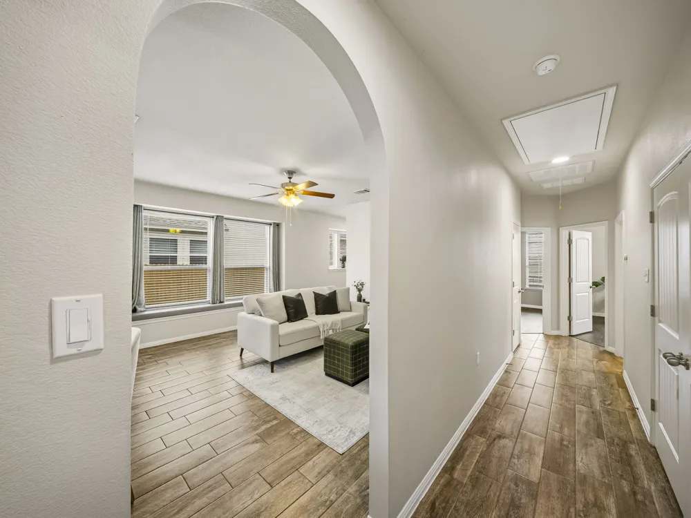 8149 Daisy Cutter Crossing Georgetown, TX 78626