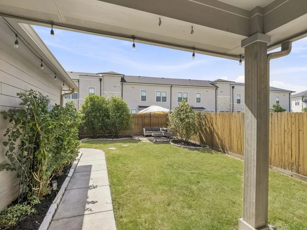 8149 Daisy Cutter Crossing Georgetown, TX 78626