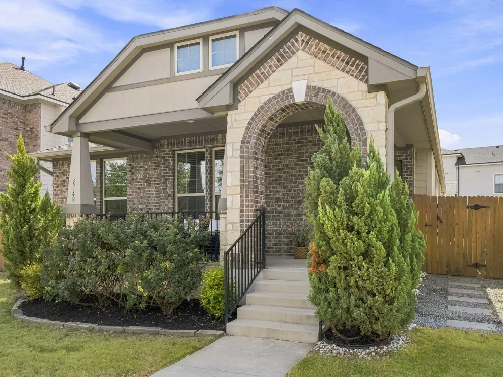 8149 Daisy Cutter Crossing Georgetown, TX 78626