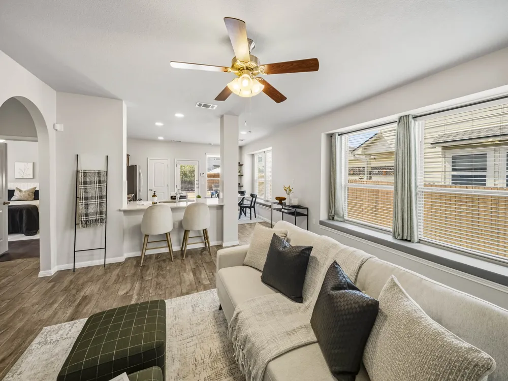 8149 Daisy Cutter Crossing Georgetown, TX 78626