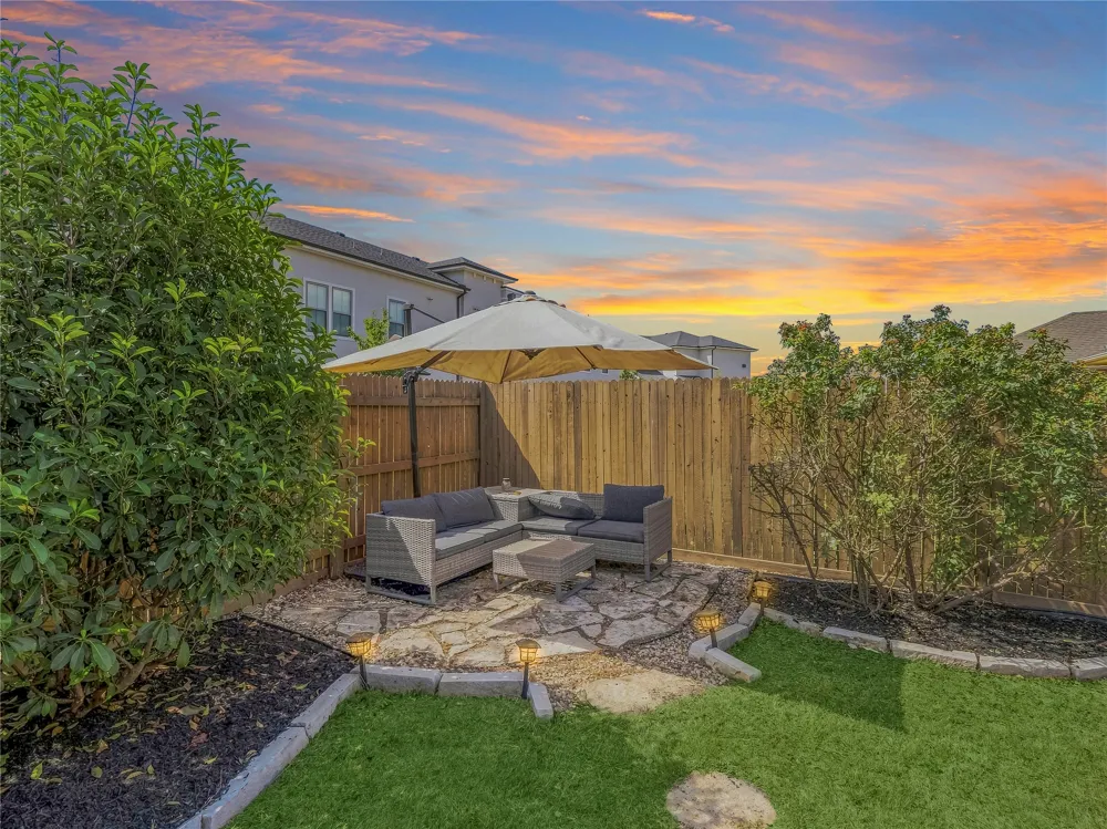 8149 Daisy Cutter Crossing Georgetown, TX 78626
