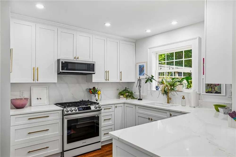 1741 Meadowdale Avenue NE Atlanta, GA 30306