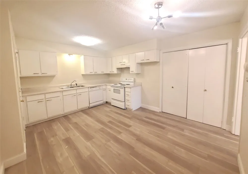 6605 Park Place Drive #D Richland Hills, TX 76118