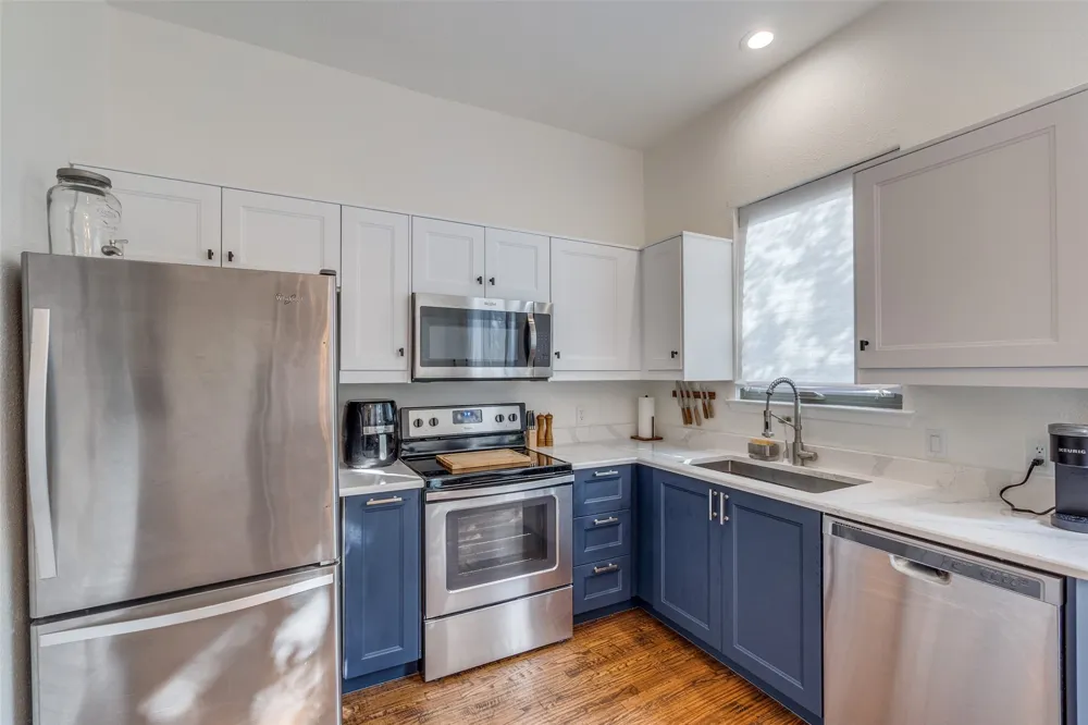 3944 Buena Vista Street #206 Dallas, TX 75204