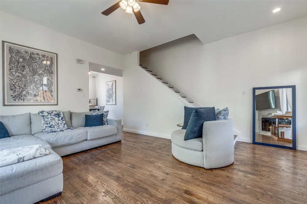 3944 Buena Vista Street #206 Dallas, TX 75204