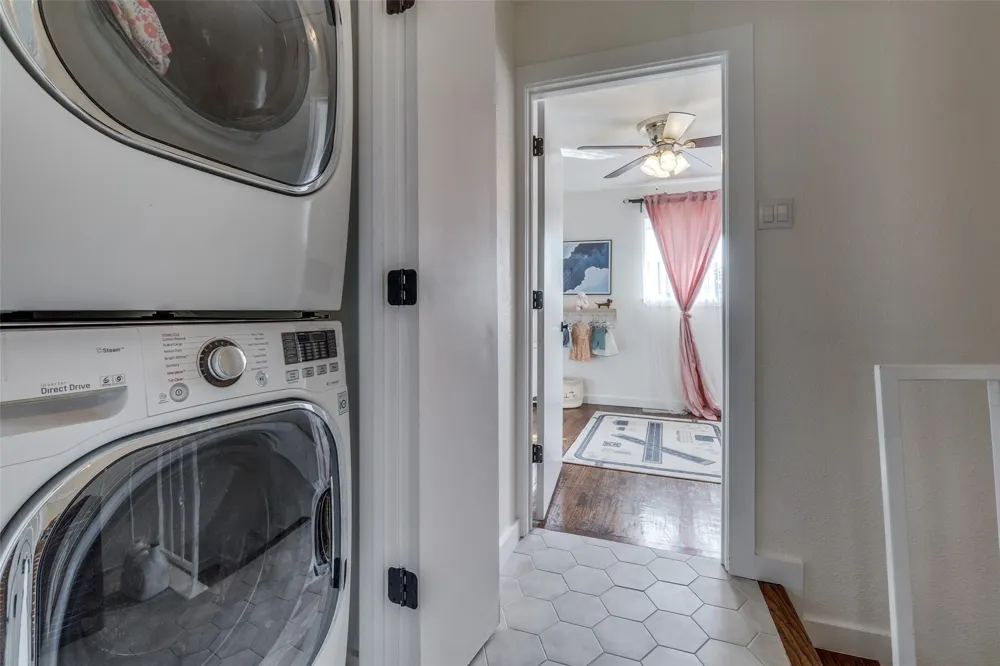 3944 Buena Vista Street #206 Dallas, TX 75204