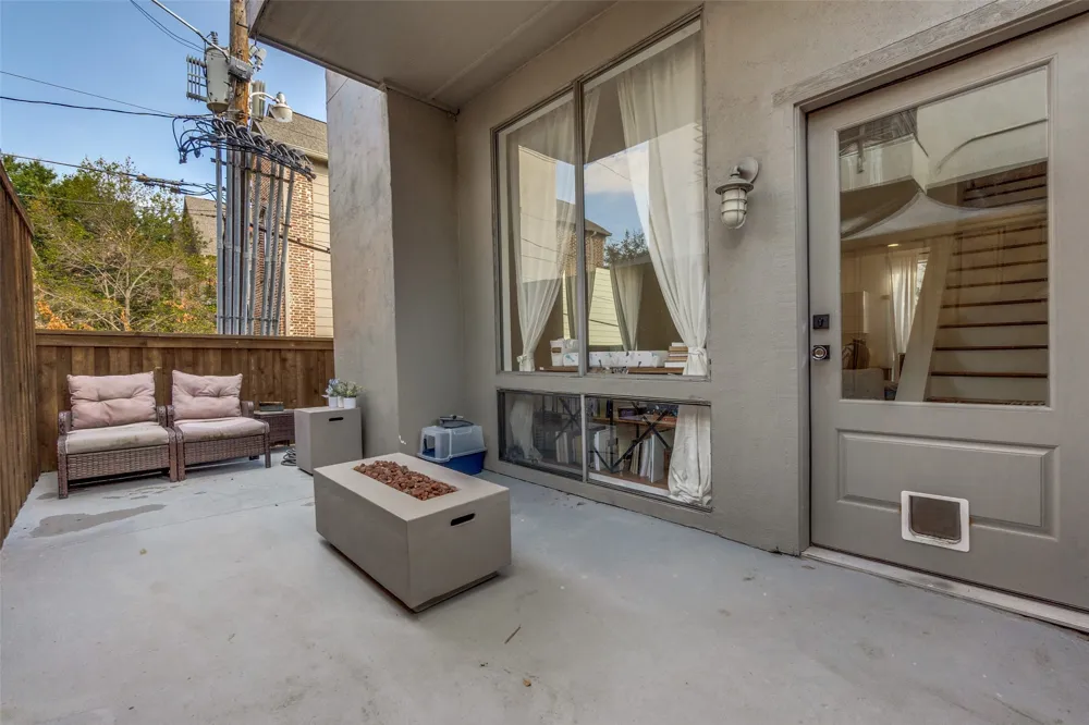 3944 Buena Vista Street #206 Dallas, TX 75204