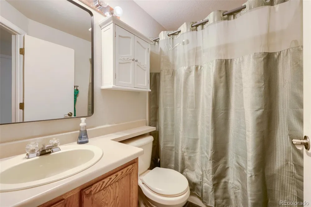 13900 Hudson Way Thornton, CO 80602