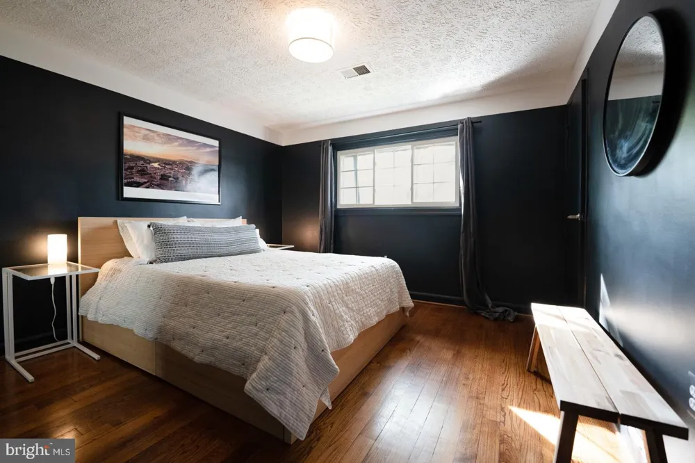 202 S VIRGINIA AVENUE #73 Falls Church, VA 22046