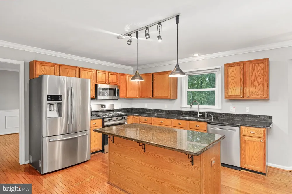 10224 HAMPTON Fredericksburg, VA 22408