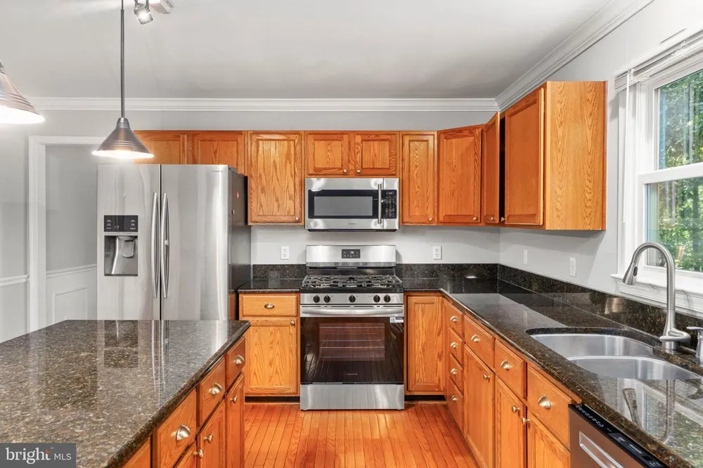 10224 HAMPTON Fredericksburg, VA 22408