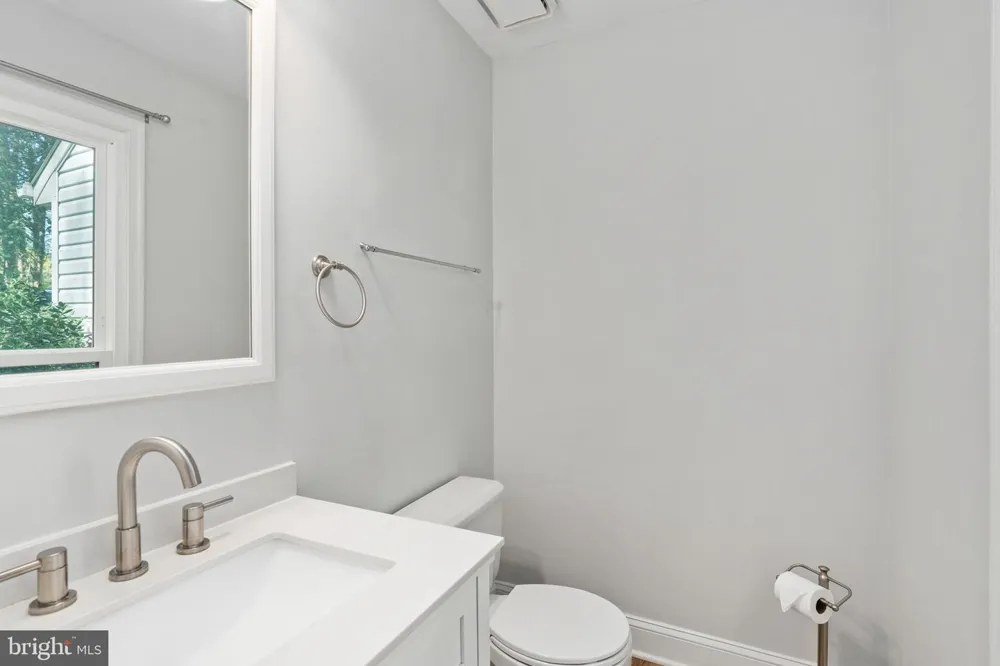 10224 HAMPTON Fredericksburg, VA 22408