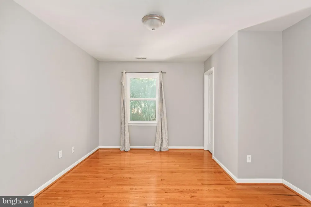 10224 HAMPTON Fredericksburg, VA 22408