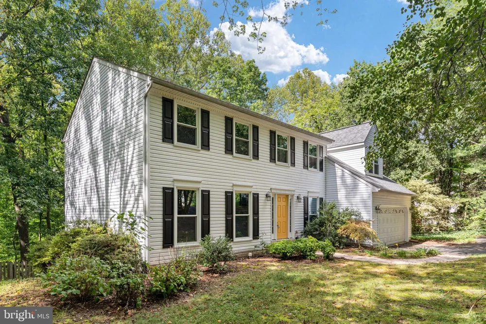 10224 HAMPTON Fredericksburg, VA 22408