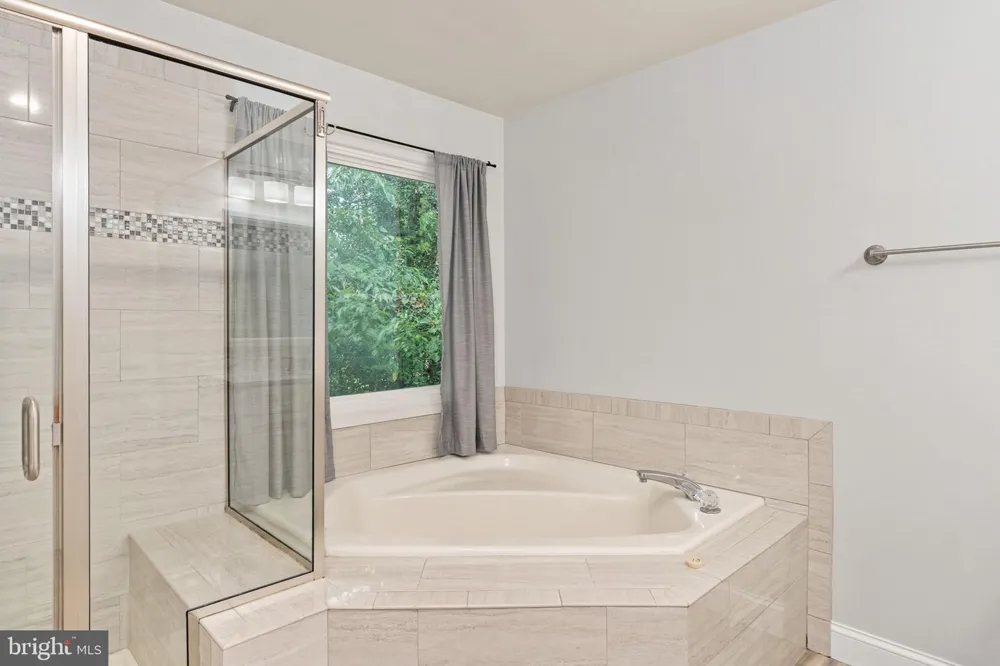 10224 HAMPTON Fredericksburg, VA 22408
