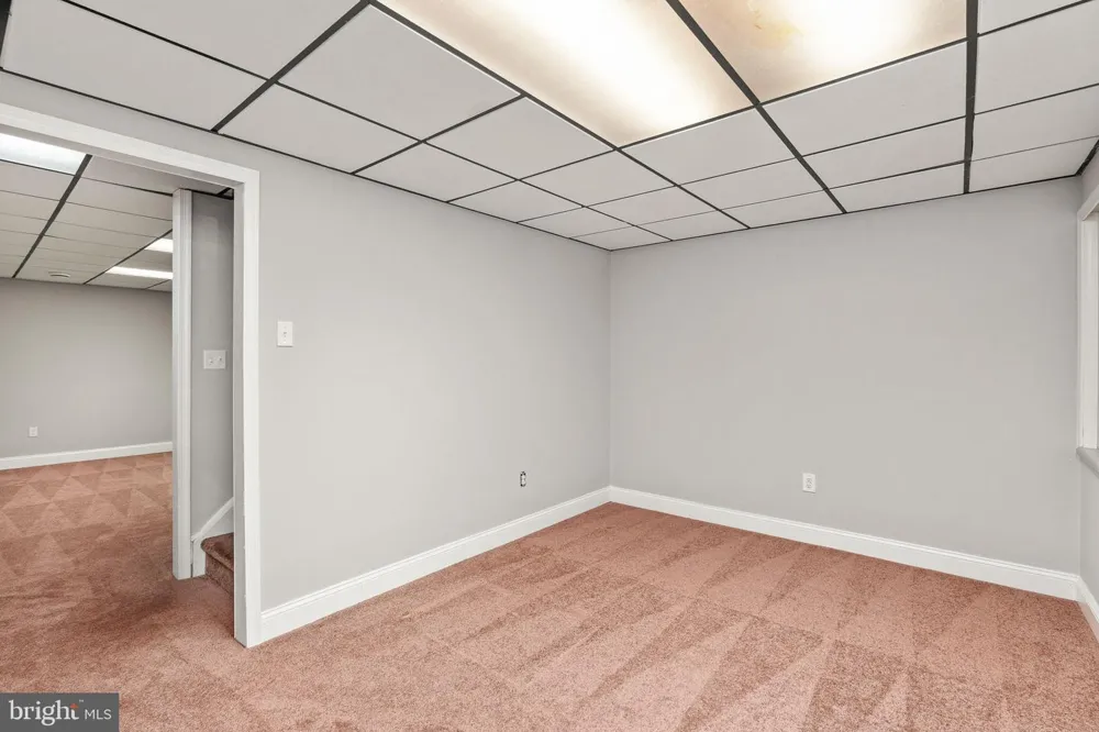 10224 HAMPTON Fredericksburg, VA 22408