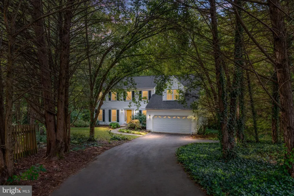 10224 HAMPTON Fredericksburg, VA 22408