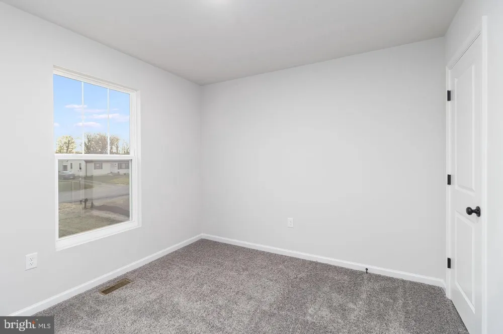 215 MANSFIELD STREET Fredericksburg, VA 22408