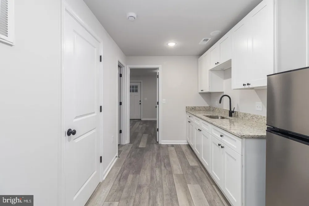 215 MANSFIELD STREET Fredericksburg, VA 22408