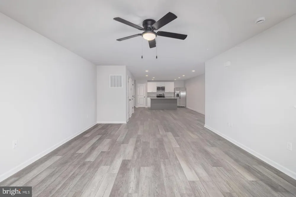 215 MANSFIELD STREET Fredericksburg, VA 22408