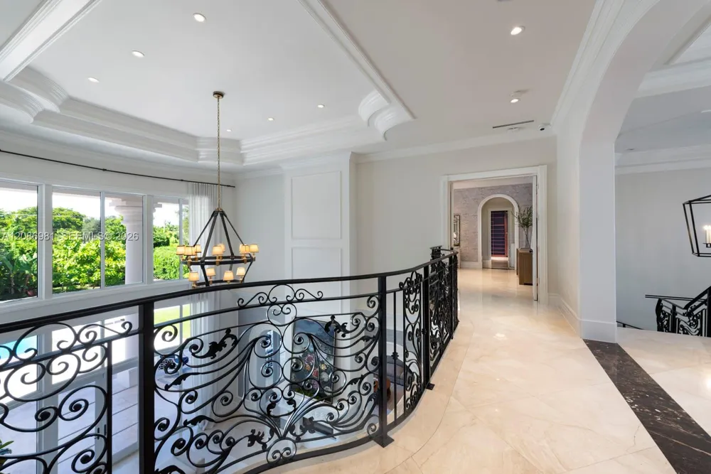 6045 SW 106th St Pinecrest, FL 33156