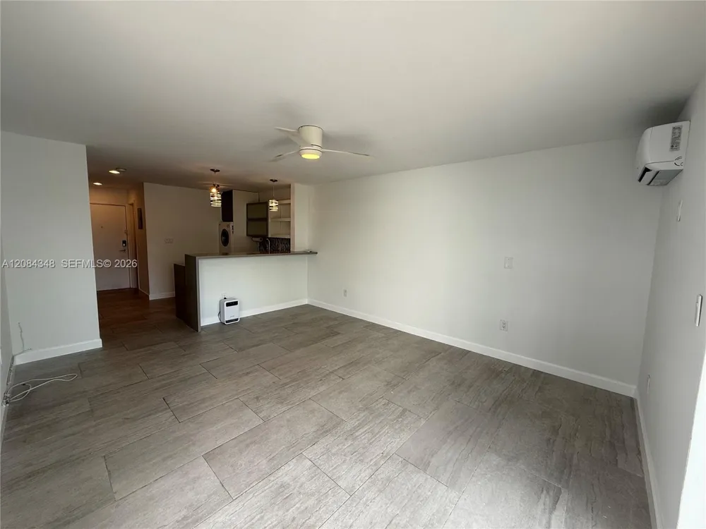 1441 Lincoln Rd #317 Miami Beach, FL 33139