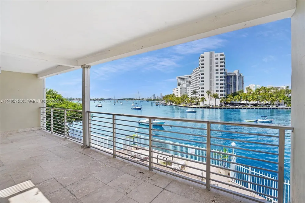 1441 Lincoln Rd #317 Miami Beach, FL 33139