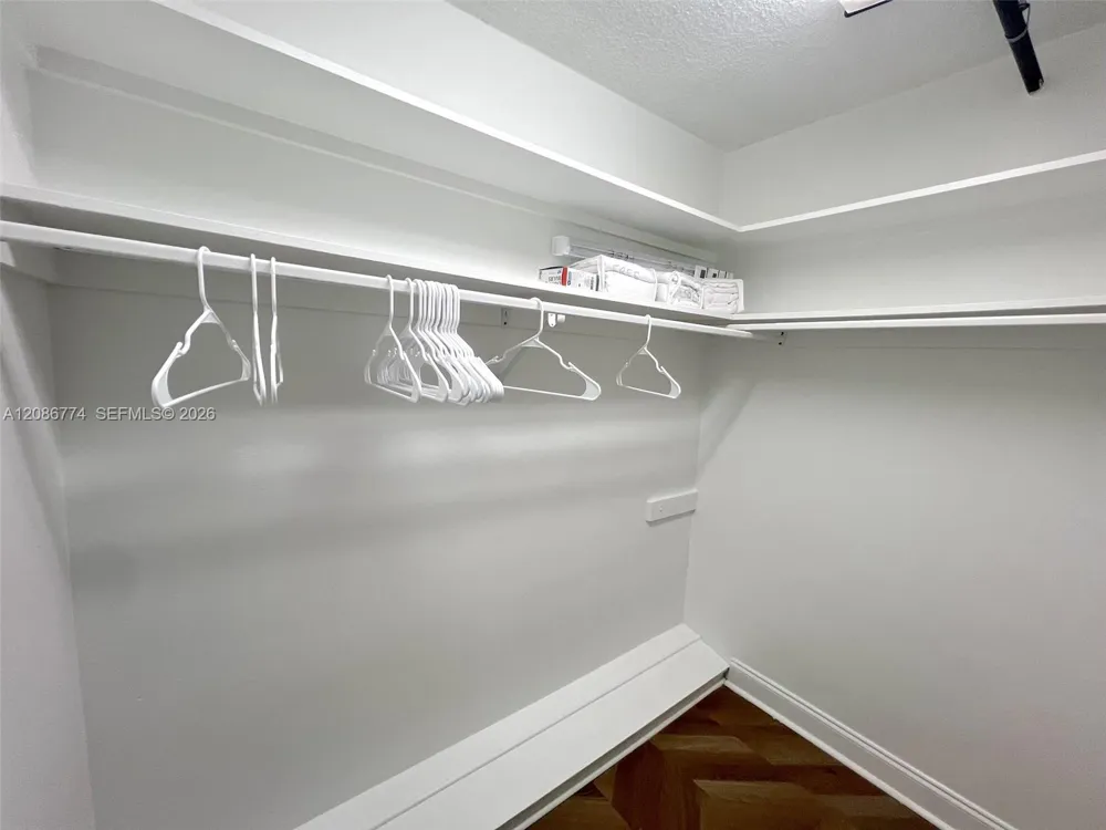 1255 Collins Ave #604 Miami Beach, FL 33139