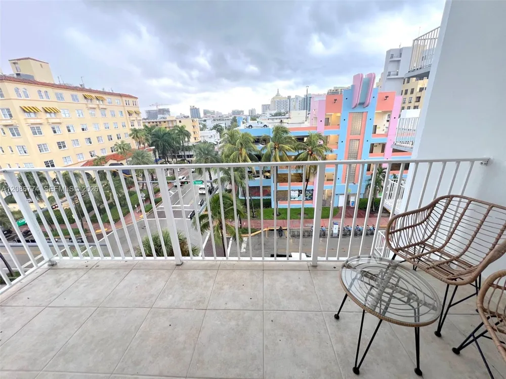1255 Collins Ave #604 Miami Beach, FL 33139