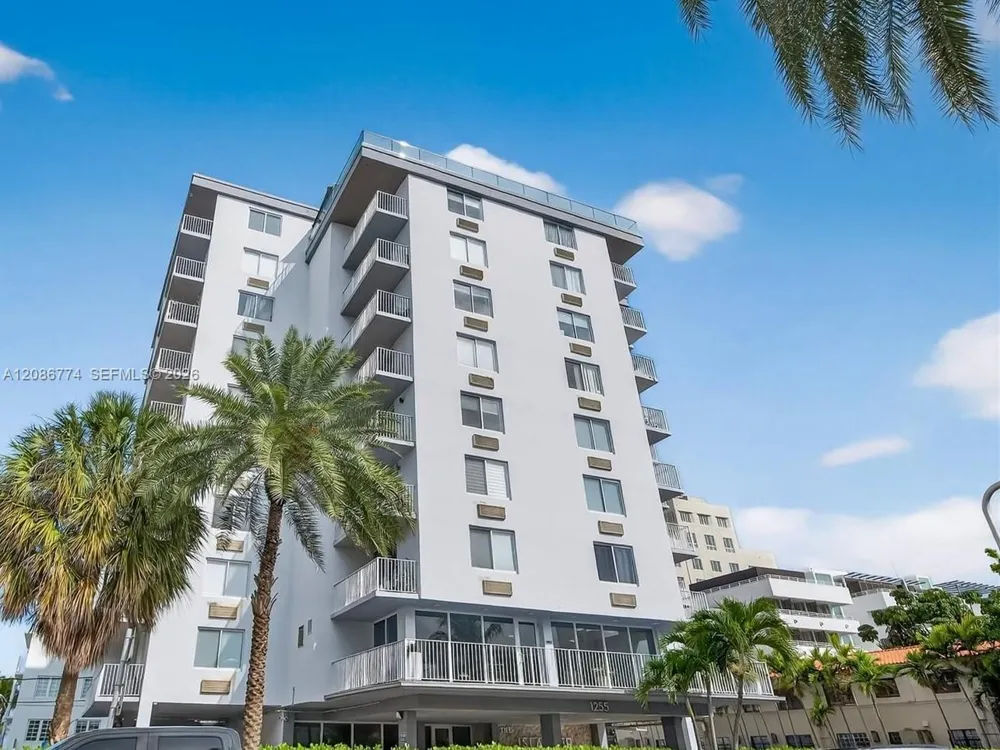 1255 Collins Ave #604 Miami Beach, FL 33139