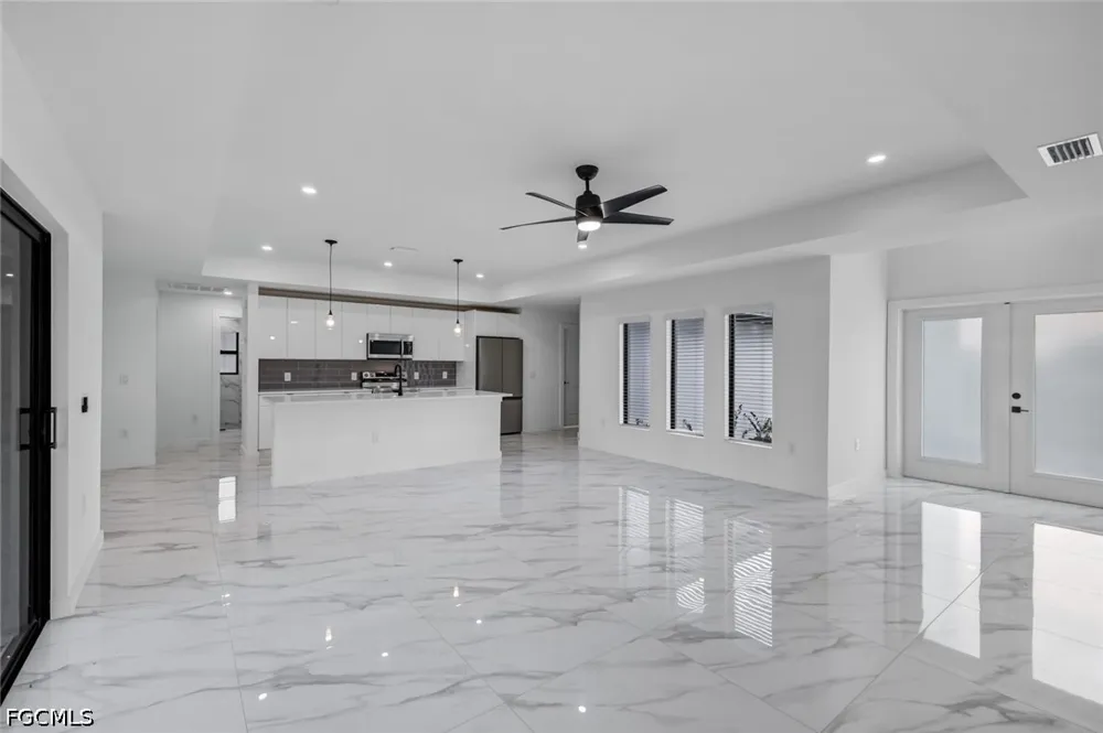 Wilmington Parkway Cape Coral, FL 33993