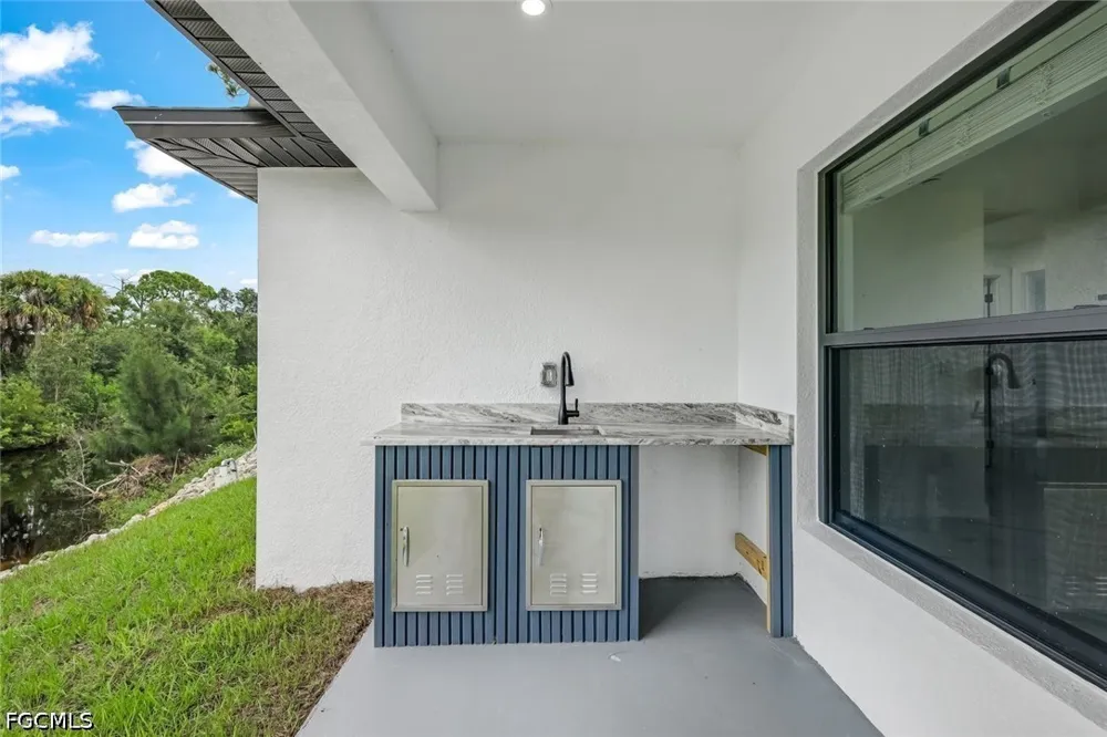 Wilmington Parkway Cape Coral, FL 33993
