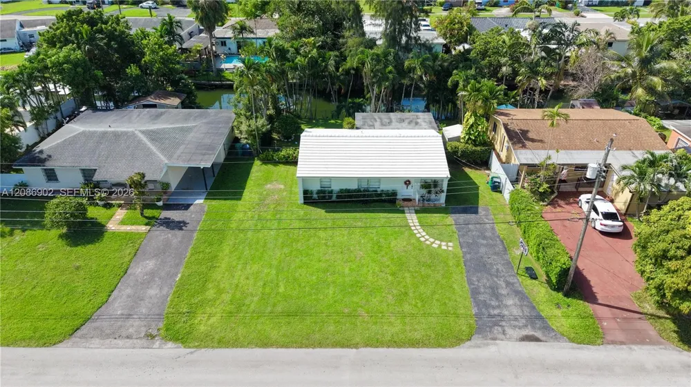 7330 SW 36th St Miami, FL 33155