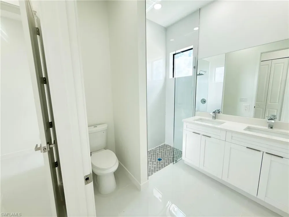 4332 NW 32nd Street Cape Coral, FL 33993