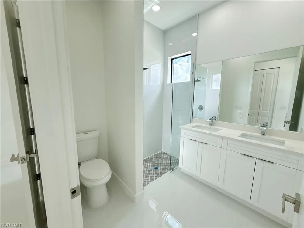 4332 NW 32nd Street Cape Coral, FL 33993