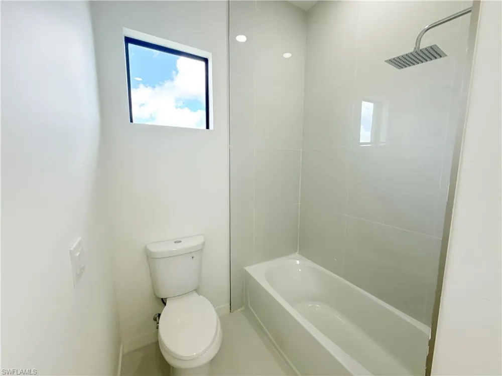 4332 NW 32nd Street Cape Coral, FL 33993