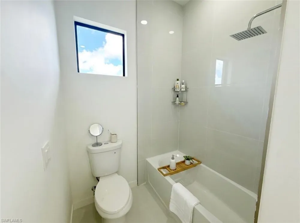 4332 NW 32nd Street Cape Coral, FL 33993