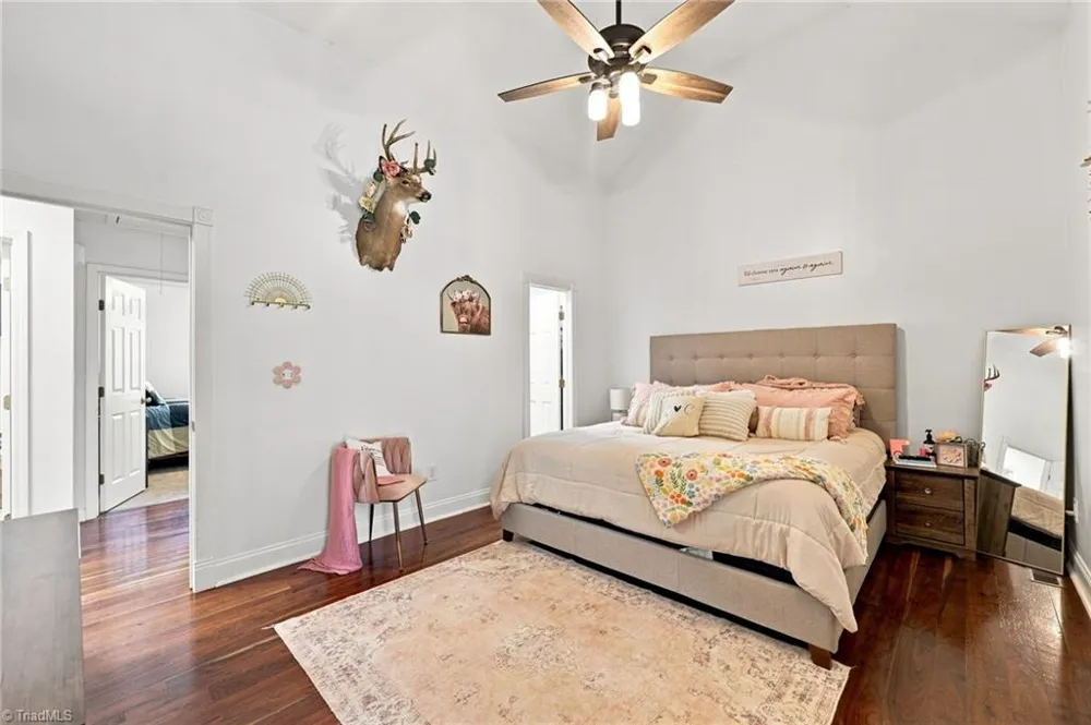 6770 Cottonwood Drive Snow Camp, NC 27349