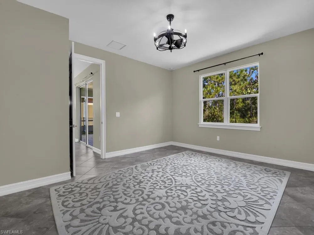 4211 Dutchess Park Road Fort Myers, FL 33916