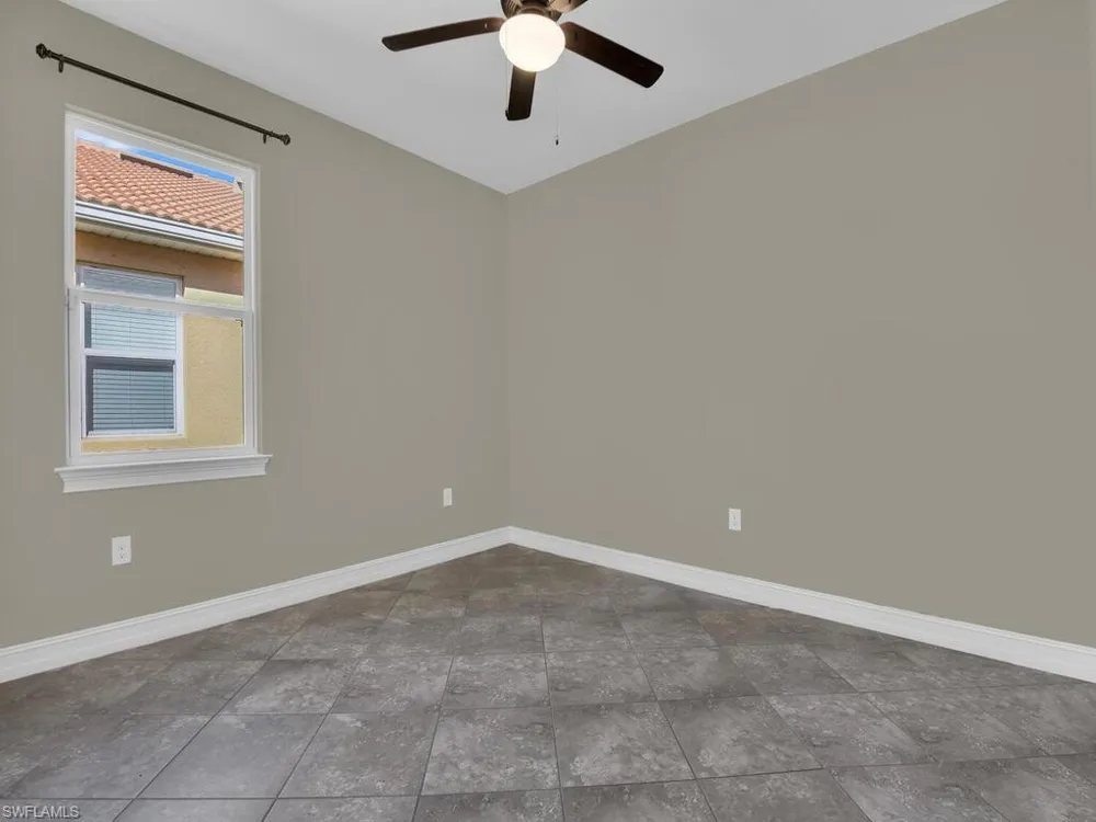 4211 Dutchess Park Road Fort Myers, FL 33916