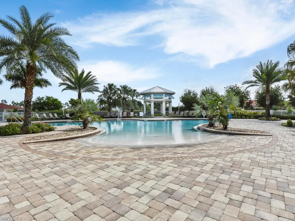4211 Dutchess Park Road Fort Myers, FL 33916