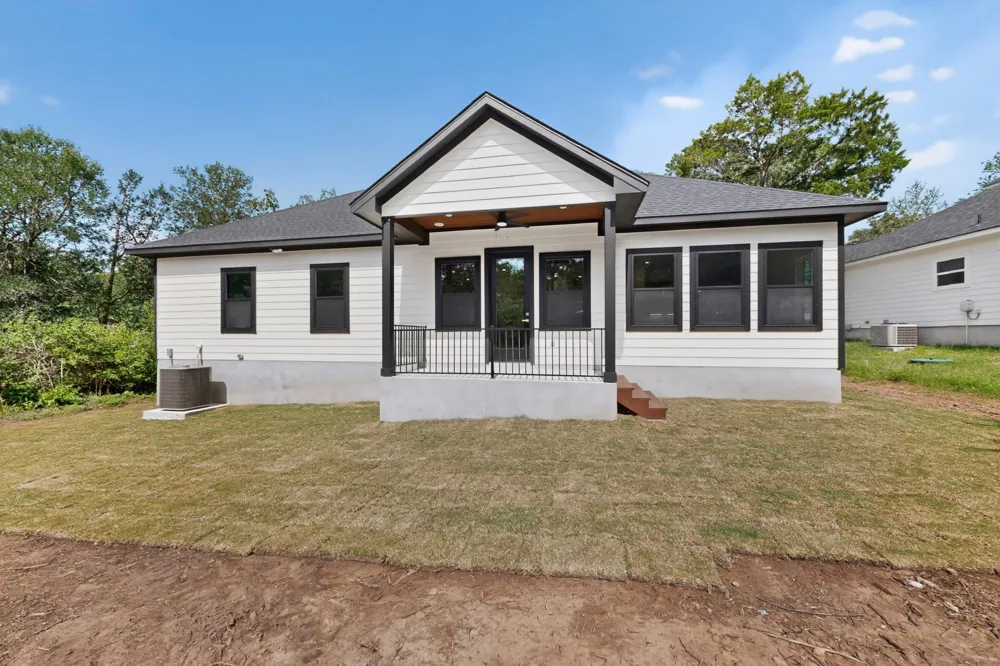 137 N Pohakea Drive Bastrop, TX 78602