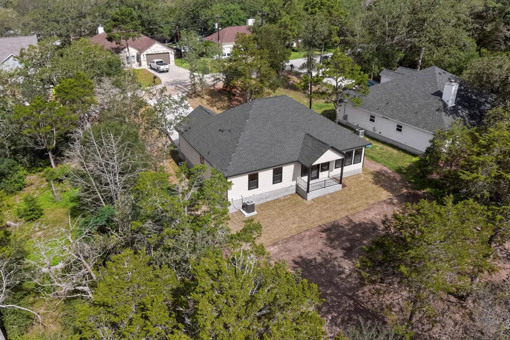 137 N Pohakea Drive Bastrop, TX 78602