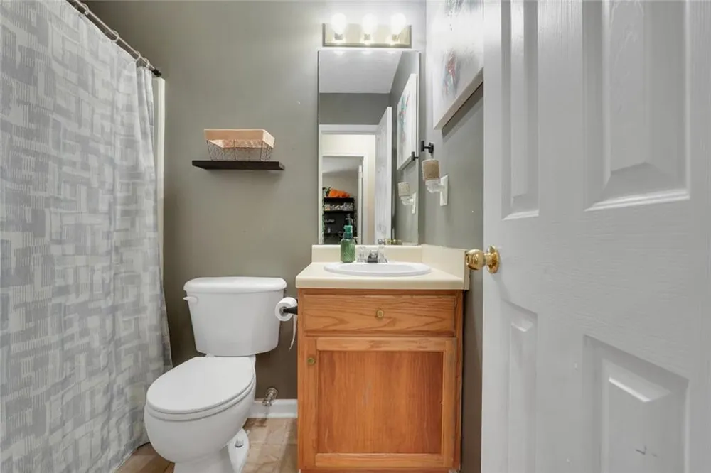 41 Island Shoals Road Jackson, GA 30233