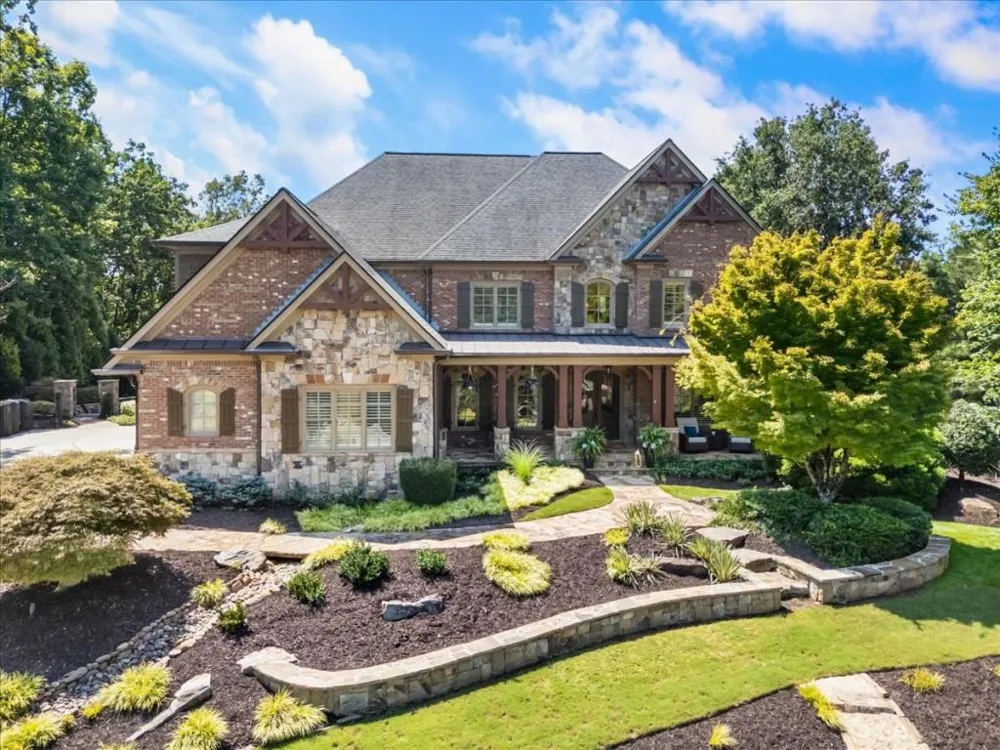 1310 Cashiers Way Roswell, GA 30075